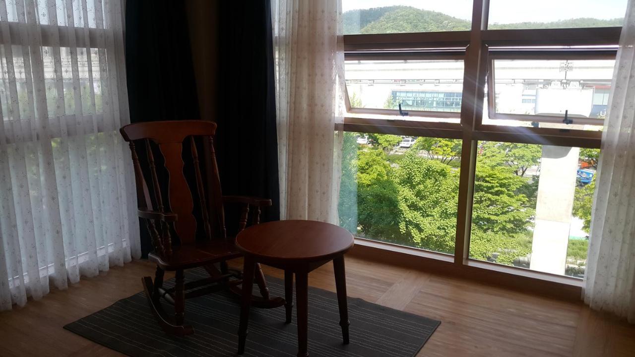 Ariana Hotel Тэгу Экстерьер фото