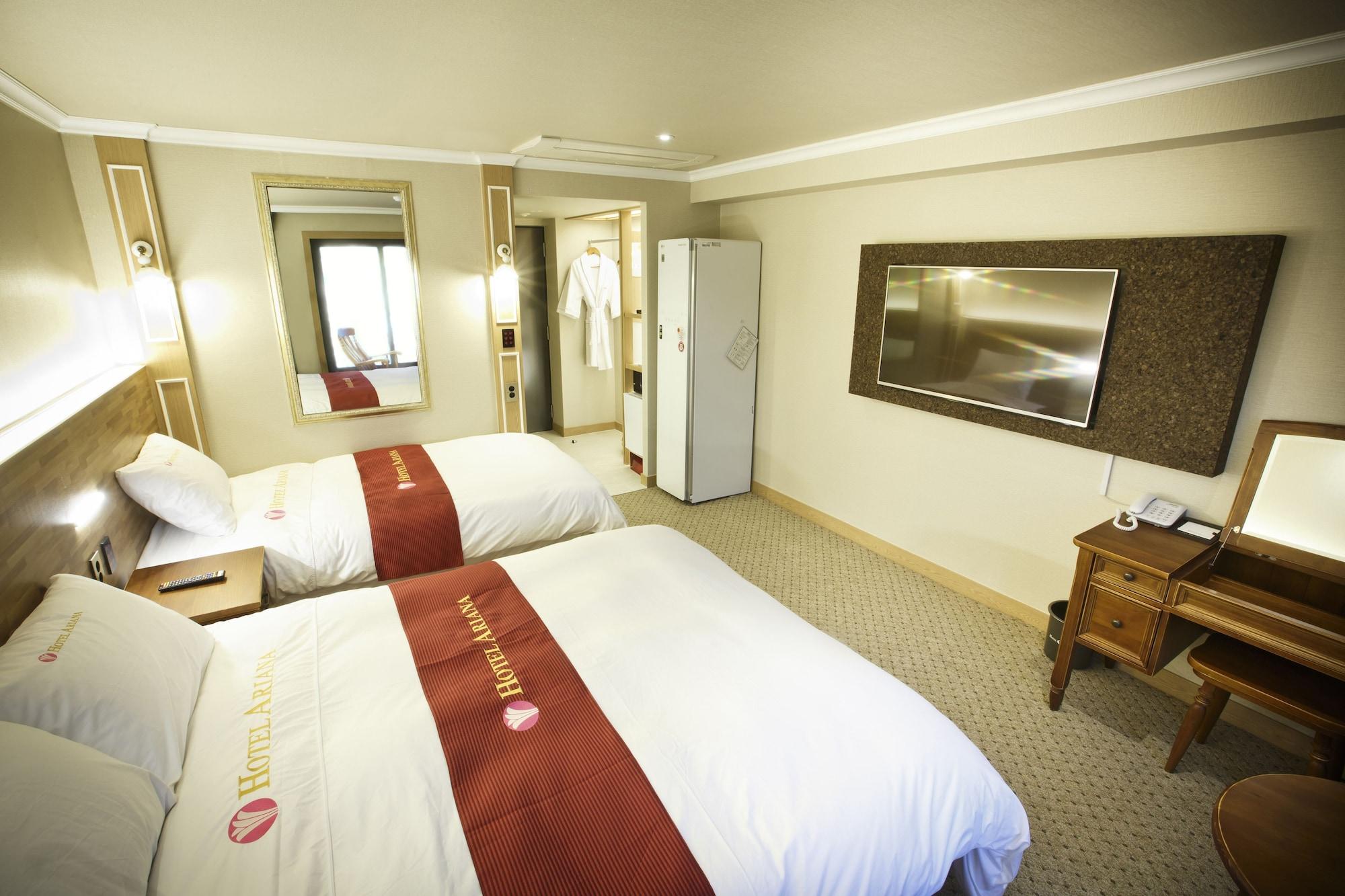 Ariana Hotel Тэгу Экстерьер фото